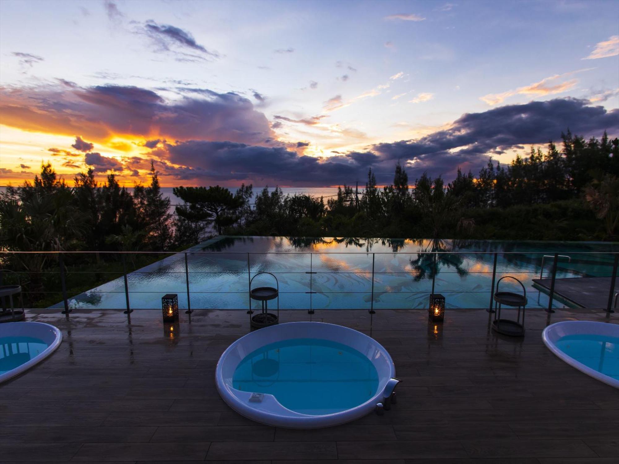 Aquasense Hotel & Resort Onna Exterior photo